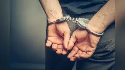 98 हजार रुपये के जाली नोटों संग तस्कर गिरफ्तार