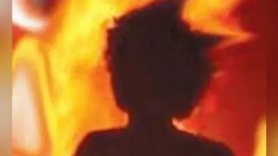 डेयरी में मावा बनाते समय बॉयलर फटा, एक बच्ची की मौत,10 बच्चों समेत 18 घायल
