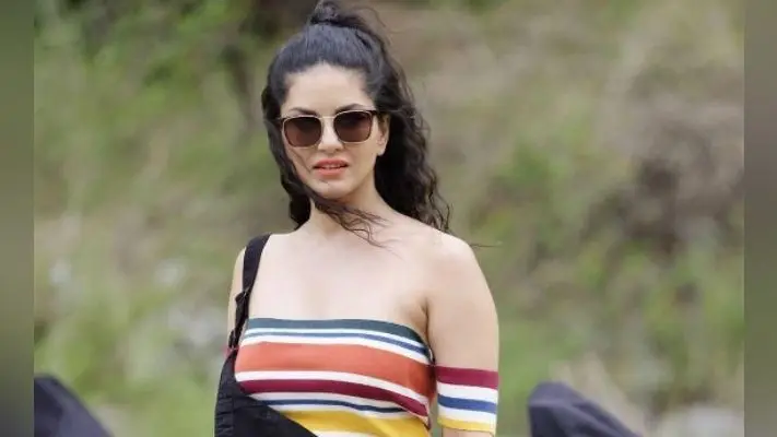 सनी लियोनी के पसंदीदा हैं धौनी, कह डाली ये बात