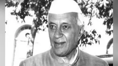 कुशल कूटनीतिज्ञ थे पंडित नेहरू