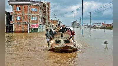 ईरान में बाढ़ से भारी तबाही, अब तक 21 की मौत, 100 घायल