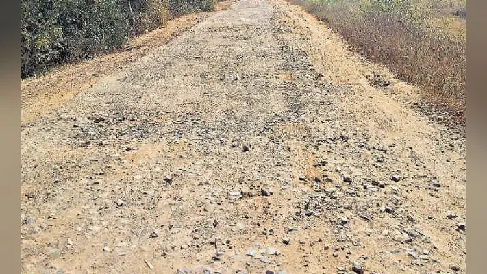 वादा कर भूल गये सिसई विधायक जिग्गा सुसारन होरो, नौ साल में भी नहीं बनी 37 किमी सड़क