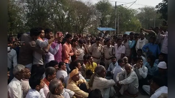 बिहार : गया में ट्रेन से कटकर एक ही परिवार के तीन लोगों की मौत