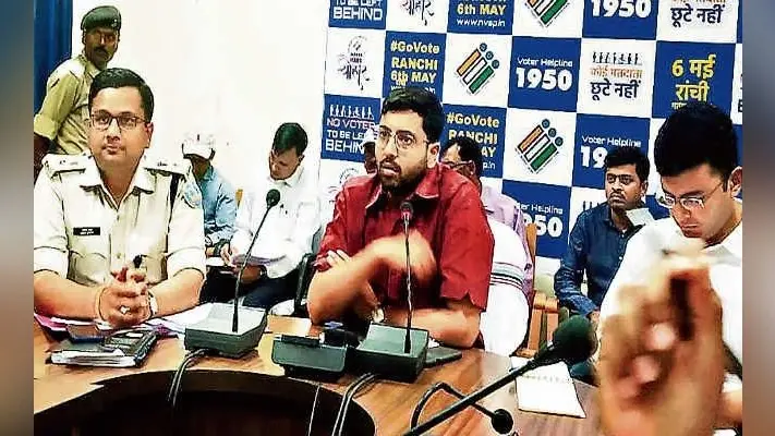 तय रूट से ही निकलेगी सरहुल व रामनवमी शोभायात्रा, भड़काऊ और अश्लील गाना बजाया, तो जब्त होगा डीजे