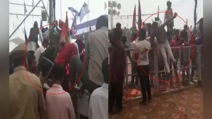 मेरठ : बेकाबू हुई भीड़, मायावती के मंच पर पहुंचते ही भीड़ ने बैरिकेडिंग तोड़ी