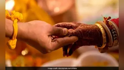 प्रेमी संग विवाहिता पुलिस गिरफ्त में