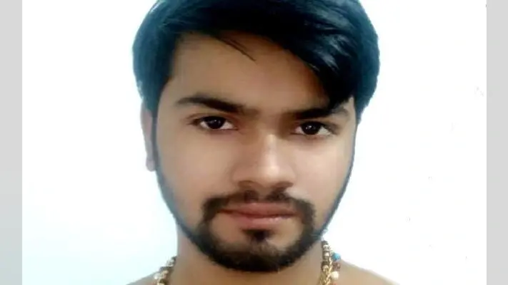 पटना पुलिस के लिए सिरदर्द बने कुख्यात उज्ज्वल ने कोर्ट खुलते ही किया आत्मसमर्पण
