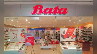 BATA शोरूम ने कैरीबैग के लिए वसूले 3 रुपये, अब भरना होगा 9 हजार जुर्माना