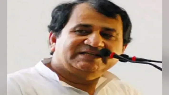 शकील अहमद ने मधुबनी सीट से दाखिल किया नामांकन, कांग्रेस के प्रवक्ता पद से दे चुके है इस्तीफा