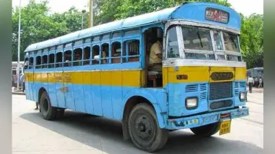 पीछे से आ रही बस ने कुचला, मौत