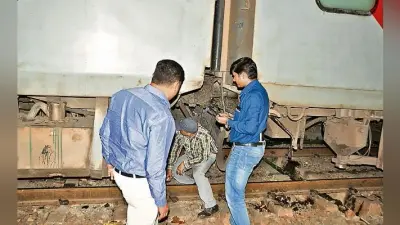 प्रीमियम ट्रेन है राजधानी एक्सप्रेस, भाड़ा हवाई जहाज से भी ज्यादा, इसके बावजूद इतनी बड़ी लापरवाही कैसे