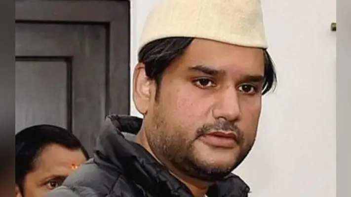 एनडी तिवारी के बेटे रोहित शेखर की मौत गला दबाने के चलते दम घुटने से हुई