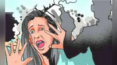 भागलपुर में मां को गनप्वाइंट पर रखकर छात्रा पर फेंका तेजाब, एक गिरफ्तार