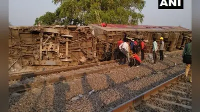 कानपुर में पूर्वा एक्सप्रेस के डिब्बे पटरी से उतरे, 15 घायल, हुई तेज आवाज फिर…
