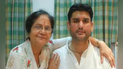 रोहित शेखर की माैत मामले में नया मोड़, मां ने कहा : पत्नी के साथ उसके रिश्ते अच्छे नहीं थे, करियर को लेकर भी परेशान था