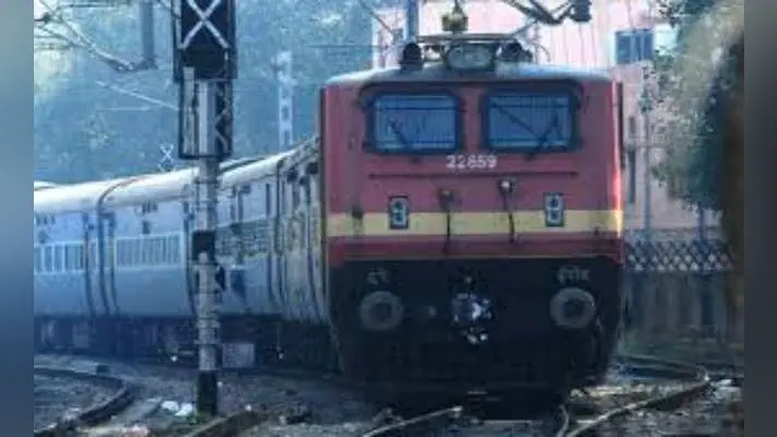 अब बिना पैसा दिये करवा सकते हैं ट्रेनों में रिजर्वेशन