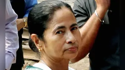 हिंदू धर्म को बदनाम कर रही है भाजपा : ममता