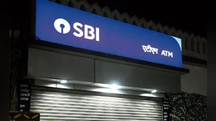 रात 10 बजे के बाद स्टेट बैंक के अधिकांश एटीएम सेंटर बंद