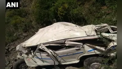 हिमाचल प्रदेश के मंडी में जीप हुई दुर्घटनाग्रस्त, पांच की मौत, पांच घायल