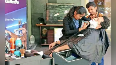 जब तेंदुलकर ने महिला हजाम नेहा और ज्योति से बनवायी दाढ़ी