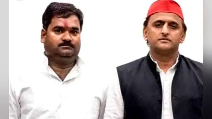 उप्र के शंकरगढ़ के जंगलों में आतंक का पर्याय रहे डकैत के भाई बांदा से, बेटा खजुराहो से उम्मीदवार, भाजपा की बढ़ी परेशानी