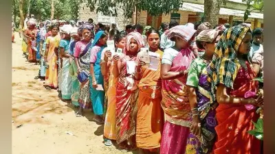 वोट देने का जज्बा, खूंटी में बदल रहे हालात, पत्थलगड़ी वाले इलाके में दिखा उत्साह