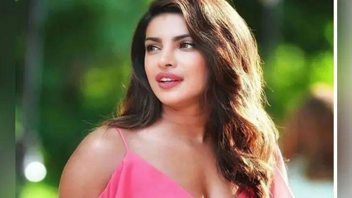 ”भारत” के प्रोड्यूसर ने प्रियंका चोपड़ा पर निकाली भड़ास, कह दी ये बात