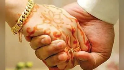 शादी समारोह में नाश्ते को लेकर भिड़े बराती व सराती, 8 जख्मी
