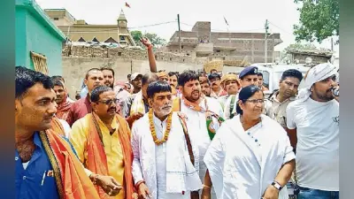 दानापुर : दियारे में रामकृपाल ने मांगे वोट