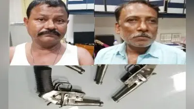 कोलकाता : चुनाव से पहले शहर में बेचने आये थे हथियार, दो गिरफ्तार