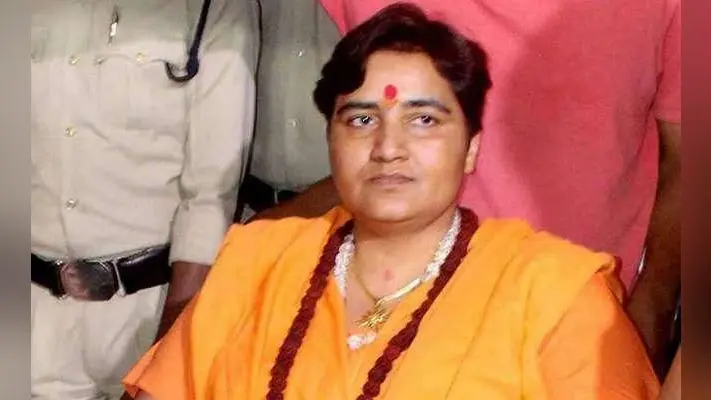 BJP कैंडिडेट साध्वी का कमल हासन को जवाब, कहा – नाथूराम गोडसे देशभक्त थे, हैं और रहेंगे