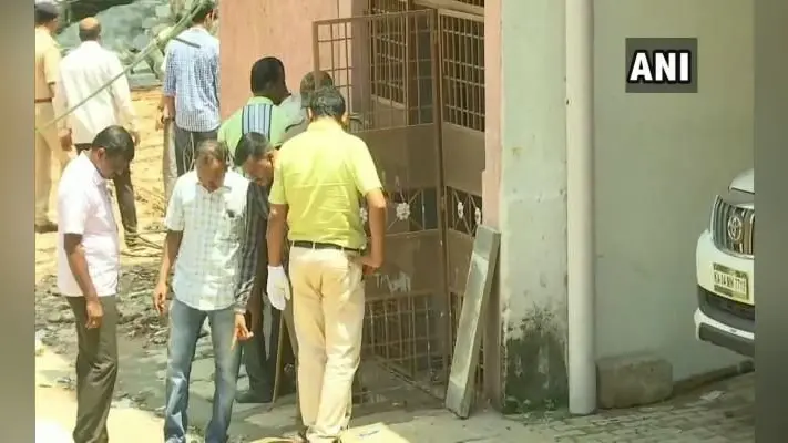 कर्नाटक: कांग्रेस विधायक के घर के बाहर जोरदार धमाका, एक की मौत