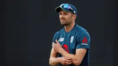 ICC Cricket World Cup 2019: इंग्लैंड के तेज गेंदबाज मार्क वुड चोटिल