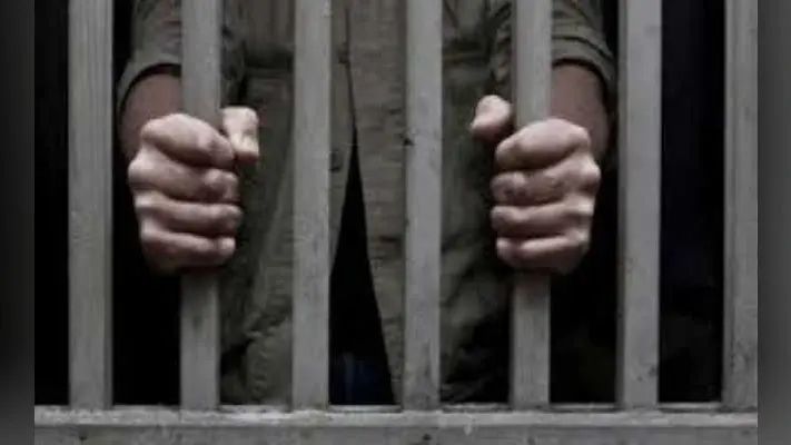 चाकू से हमला कर जख्मी करने के मामले में सात वर्ष सश्रम की कैद