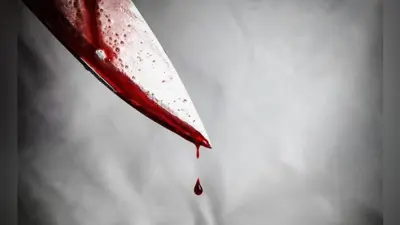 पोस्टर चिपका कर दे रहे हैं सिर काटने की धमकी