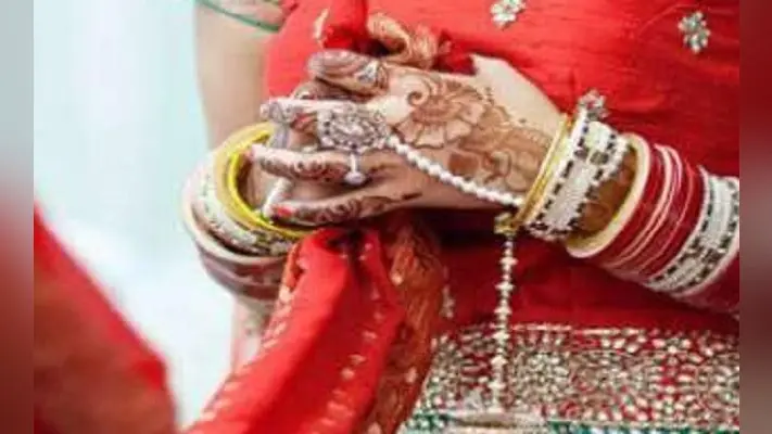 दूल्हे को देख दुल्हन के परिजन इस बात को लेकर करने लगे हंगामा, रात भर होती रही पंचायत और फिर…