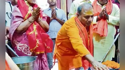 सारण : राज्यसभा सांसद आरसीपी सिंह ने की पूजा-अर्चना