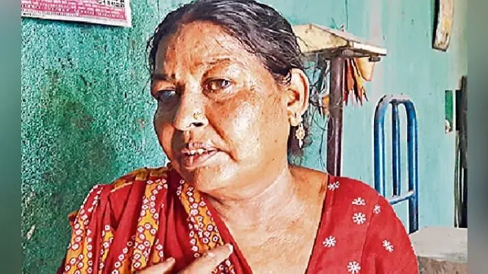 सारण : पुलिस टीम पर महिलाओं का हमला, दारोगा घायल, इधर, पचं में हिंसक झड़प, पुलिस पर पथराव, नौ धराये
