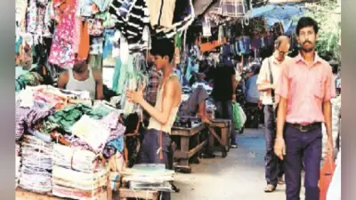 कोलकाता फुटपाथ: बिहार, झारखंड व यूपी के लाखों लोग आपको नजर आयेंगे यहां, क्या करें पापी पेट का सवाल