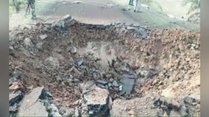 खरसावां में एक माह के भीतर नक्सलियों ने तीन जगहों पर किया था विस्फोट