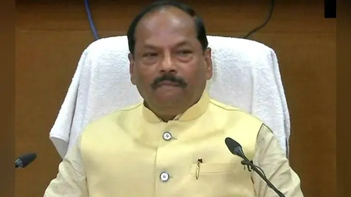 मुख्यमंत्री रघुवर दास दिल्ली में आयोजित नीति आयोग की बैठक में हुए शामिल