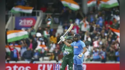 भारत से हार का ”साइड इफेक्ट”, पाकिस्तान क्रिकेट टीम को प्रतिबंधित करने को लेकर याचिका दायर