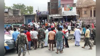 चौपारण : प्रसव के बाद महिला की मौत, प्राइवेट क्लिनिक में बैठे सरकारी डाक्टर के साथ मारपीट