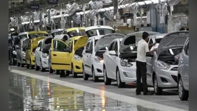 BS-6 लागू होने से पहले पुराने स्टॉक के कार और बाइक सस्ते में बेचेंगी कंपनियां?