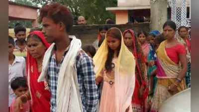 हजारीबाग : झुरझुरी में पकड़े गये प्रेमी युगल की ग्रामीणों ने करायी शादी, लड़के के घर वाले फरार