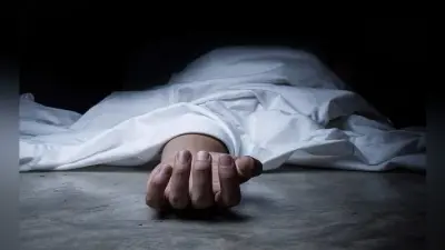 Ghaziabad: चलती ट्रेन में चढ़ने की कोशिश में दो यात्रियों की दर्दनाक मौत, ट्रेन और प्लेटफॉर्म के बीच फंसा शरीर
