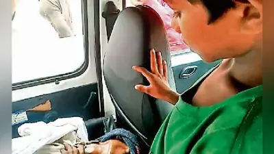 रांची : गोल्डेन कार्ड के लिए राशन कार्ड लाने घर गयी पत्नी, इधर रिम्स में भर्ती पति की हो गयी मौत