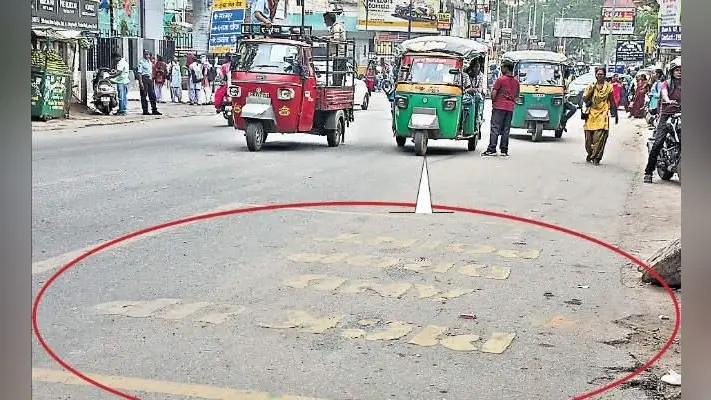 रांची :तय की गयी जगह के बजाय जहां-तहां ऑटो रोक रहे चालक