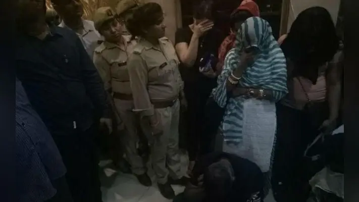 नोएडा: स्पा की आड़ में चल रहा था देह व्यापार, पुलिस ने मारा छापा फिर…