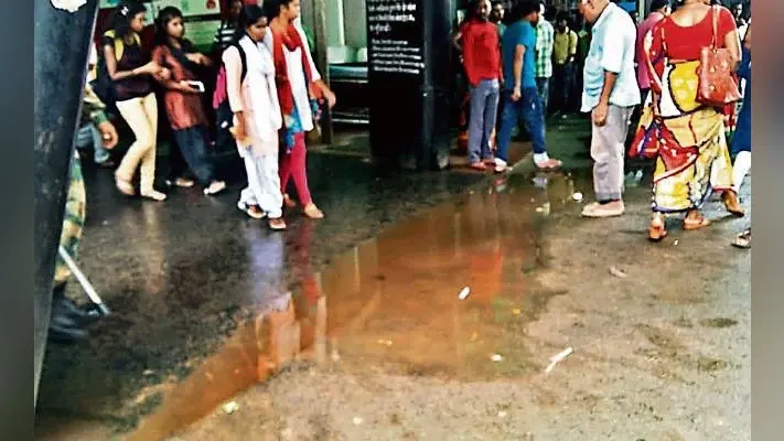 रांची रिम्स का आइसोलेशन वार्ड बदहाल, जहां हो रहा है इलाज वहीं पनप रही बीमारी